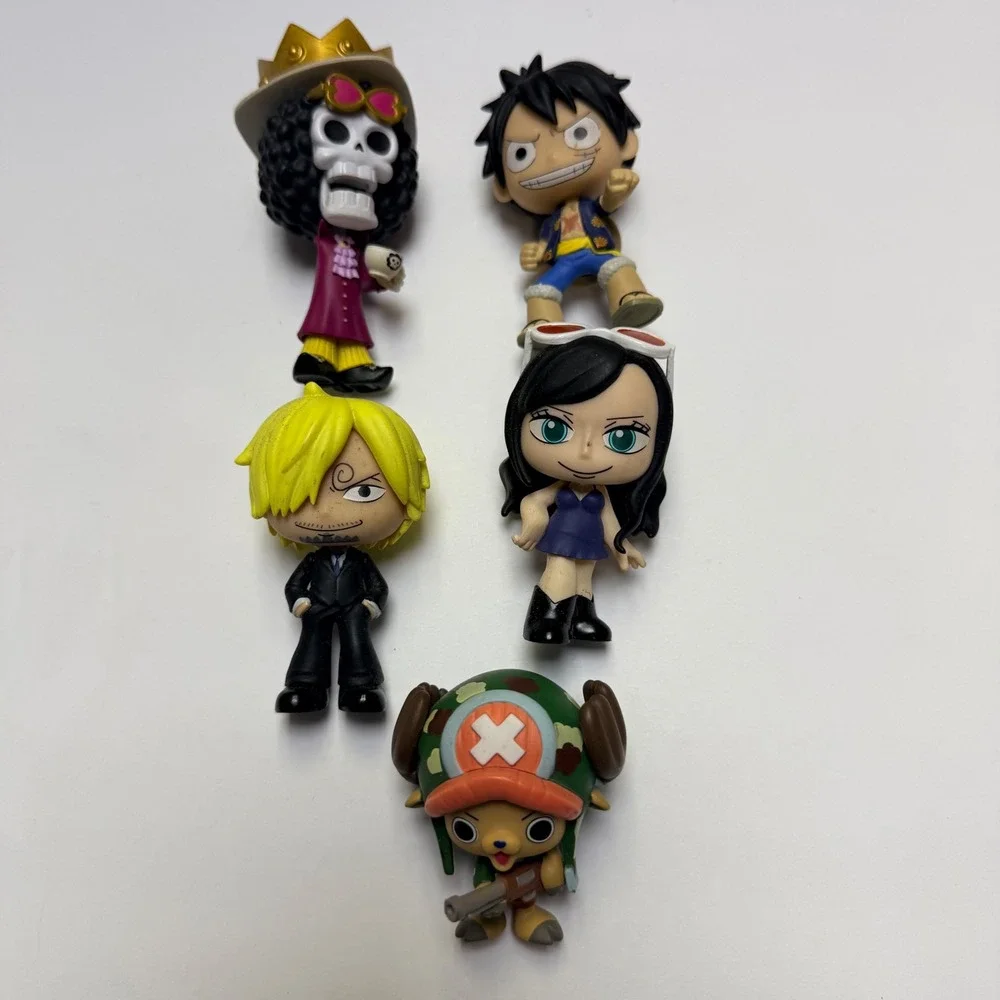 Funko Mystery Minis Five piece Figure Set Monkey Brook Chopper Vinsmoke Nico 5pc